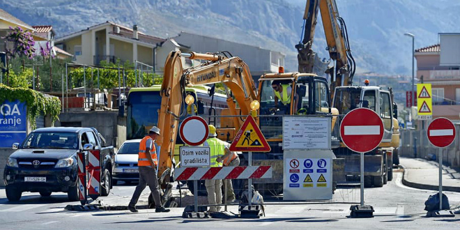 REAKCIJA IZ SOLINA 'Neka Škorić u ŽUC-u zaposli Kineze, to je jedini način da se radovi u Matoševoj napokon završe'