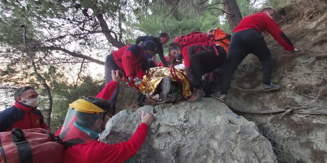 Muškarac na Kašjunima pao s 10 metara na stijene 