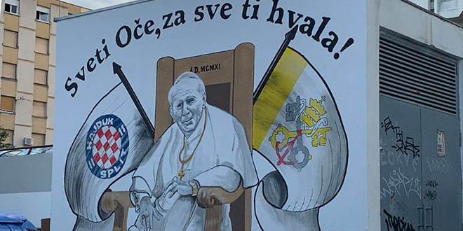 MURAL U SPLITU 'Sveti Oče, za sve ti hvala!'