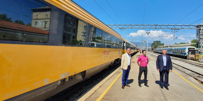 Prvi vlak RegioJeta stigao iz Praga u Rijeku s više od 500 putnika