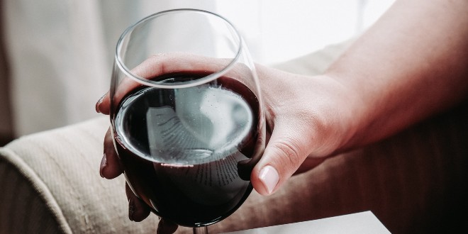 Nektar bogova: Čašica crnog vina doprinosi očuvanju vitkosti