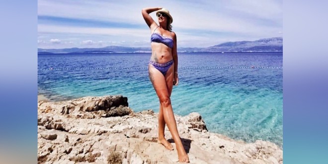 Danijela Dvornik oduševila pratitelje fotografijom u kupaćem kostimu u 54. godini