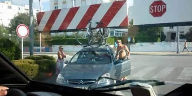 FOTO-UBOD Kako zapeti s autom na ulazu u splitsku trgovinu