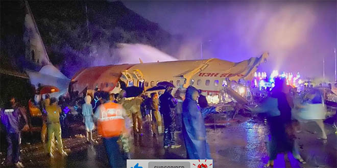 NESREĆA INDIJSKOG ZRAKOPLOVA Boeing izletio s piste, 16 mrtvih
