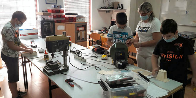 Održane ljetne radionice modelarstva, robotike, te programiranja i automatike u Zajednici tehničke kulture grada Splita