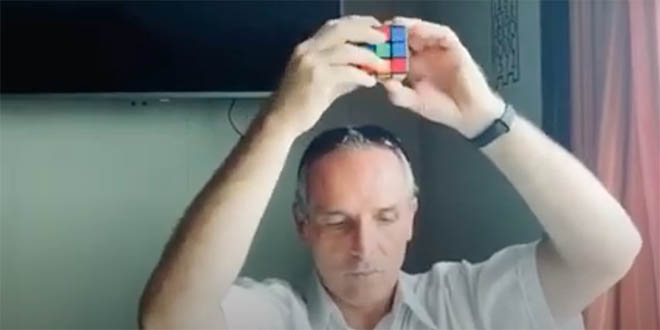 OVO MORATE POGLEDATI Neno Belan mu je dao Rubikovu kocku, a Nikša Sviličić je demonstrirao nevjerojatnu memoriju