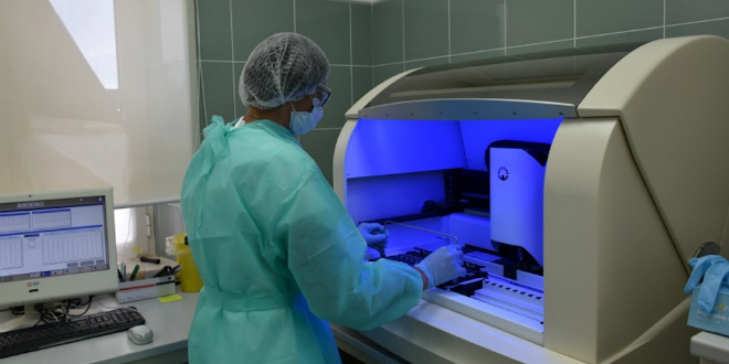 FOTOGALERIJA Šibenik dobio novi aparat za testiranje uzoraka na koronavirus