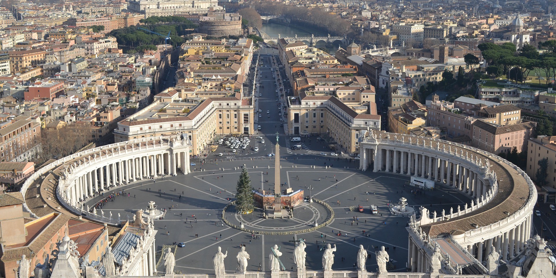 Albanac BMW-om probio policijske blokade u Vatikanu, uslijedila pucnjava i filmska jurnjava