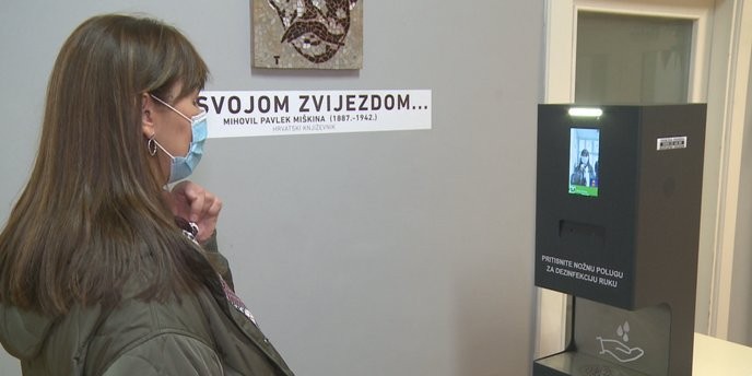 NOVI BIZNIS Trgovcima već nude 'jeftine' strojeve za kontrolu covid potvrda