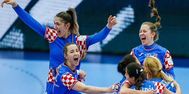 Ćamila Mičijević: Ljube vas kraljice šoka!