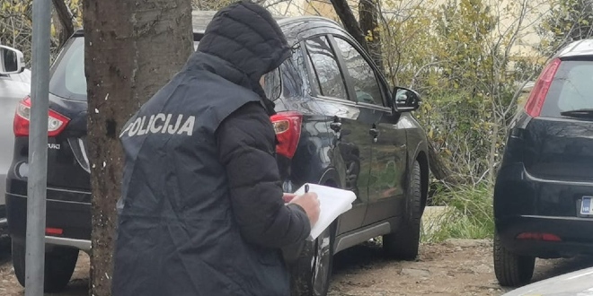 FOTOGALERIJA Gorjeli kontejneri u Spinutu, požar zahvatio tri automobila