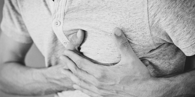 LIJEČNICI UPOZORAVAJU Ovih 10 simptoma prethodi srčanom udaru