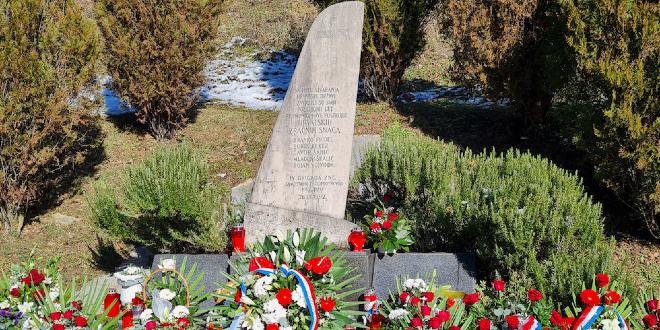 SLOMLJENO KRILO Obilježena 29. obljetnica pogibije zrakoplovaca u Sinju