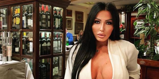 POVEZANE S KLANOM VELJE NEVOLJE? Starlete Tijana Ajfon i Mimi Oro su uhićene