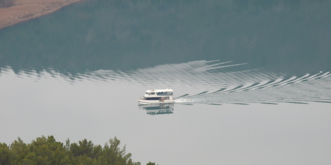 Torak je ime novog broda u floti Nacionalnog parka Krka