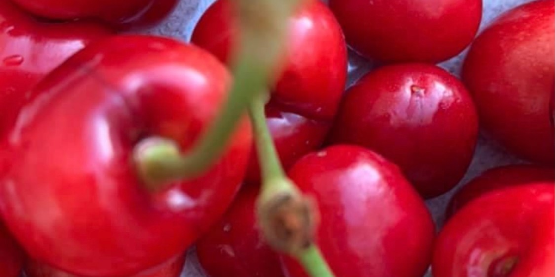 Doktorica upozorava: Način na koji mnogi ljudi jedu trešnje može biti štetan po zdravlje