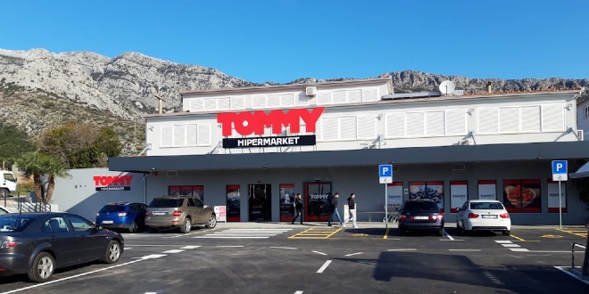 Tommy otvorio hipermarket u Orebiću, pogledajte kako izgleda