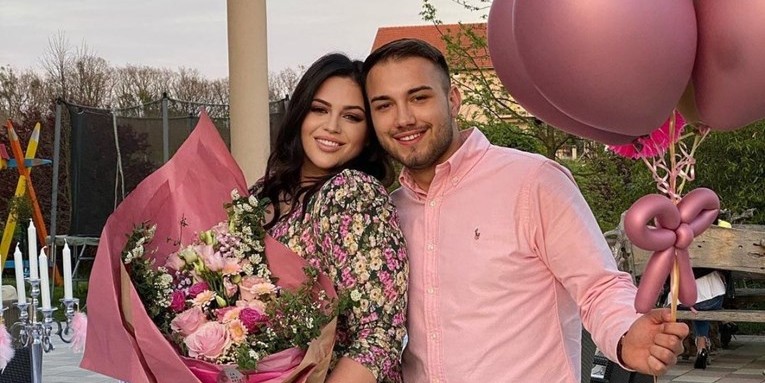 Tajkunova kći iz Života na vagi se zaručila, pokazala i prsten