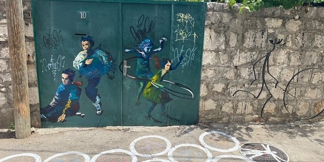 FOTO/VIDEO: U Varošu otvoren mural posvećen Tomi Bebiću