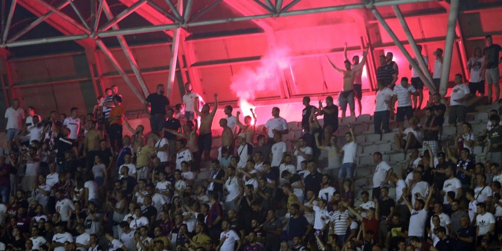 HAJDUK - TOBOL: Policija privela 28 osoba, četvero zatečeno s krivotvorenom covid potvrdom