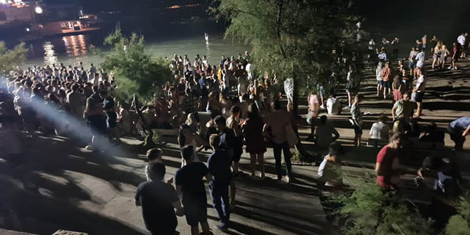 SVE PO STAROM Plaža Bačvice centar zabave u Splitu