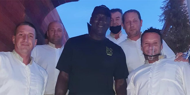 Michael Jordan doplovio do Hvara nakon što je posjetio Split