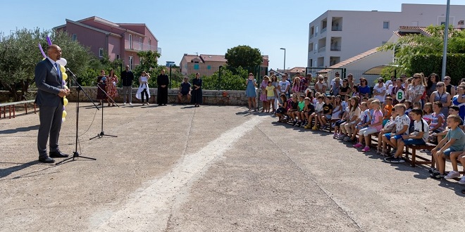 Župan Jelić posjetio OŠ Vodice, ove godine pohađat će je 722 učenika