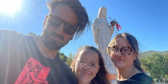 MILETIĆ PORUČUJE DA IMA NADE 'U Međugorju sam sa svojim kćerima. Naša Danijela je isto tu'