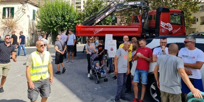 FOTO/VIDEO 'Dugi Rat neće nikada biti 'kromograd'