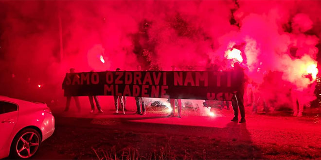 VIDEO: Ultras Vinkovci iskazali podršku svojoj legendi i bivšem igraču Hajduka