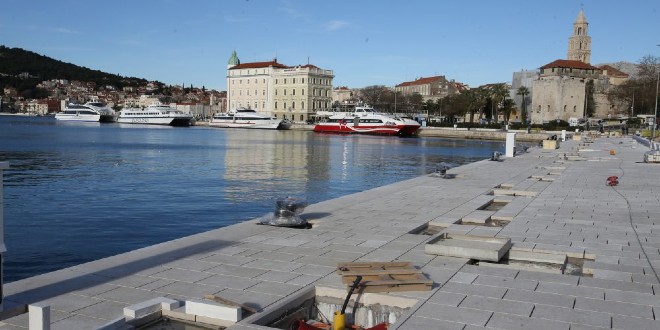 FOTOGALERIJA Kiša 'pomaknula' dovršetak radova na Istočnoj obali