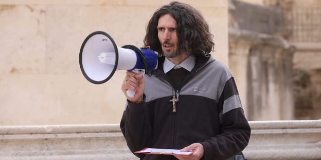 APOKALIPSA U SPLITU 'Stigao je kraj vremena, jedini spas je Isus Krist'