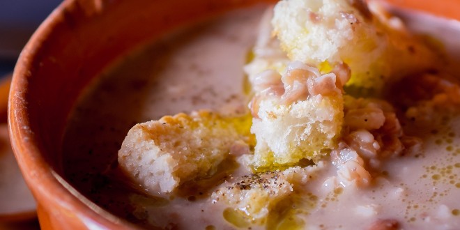 RECEPT Poslije slavlja juha panada je melem za želudac  