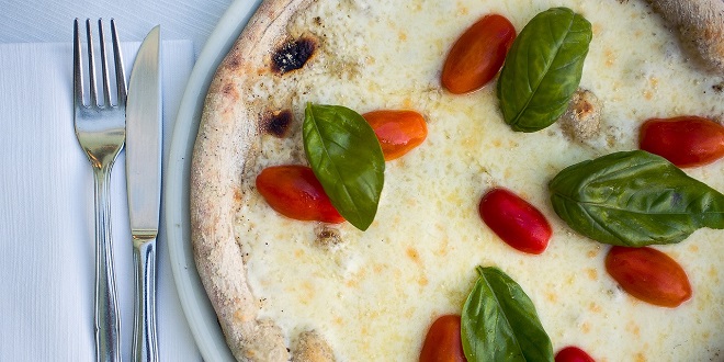 ZA PROMJENU Evo kako pripremiti bijelu pizzu