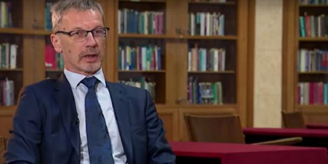 Bulj: Vujčić je nagrađen za nečinjenje oko inflacije i pljačku građana zbog uvođenja eura