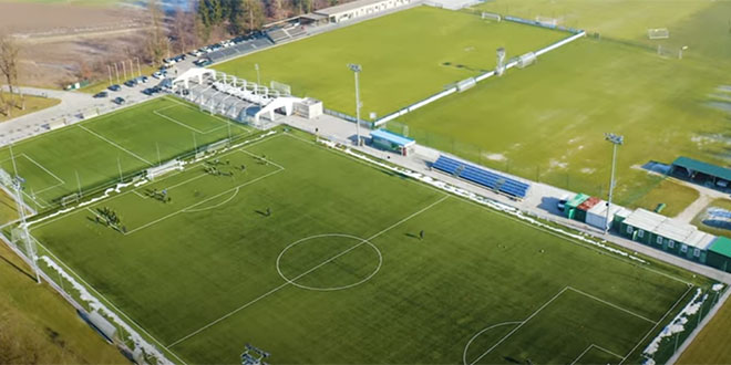 VIDEO: Sportski park Radomlje ima pet terena, pogledajte u kakve uvjete idu igrači Hajduka