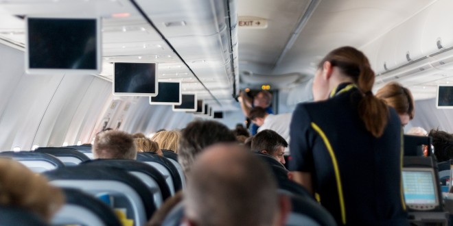 VIDEO Otvorio vrata zrakoplova tijekom leta, a onda je nastala panika