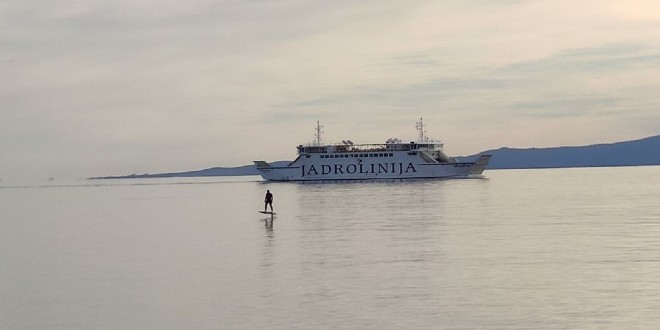 FOTO/VIDEO Daskanje u sumrak na Bačvicama