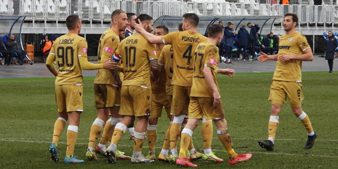KRAJ Dambrauskas nastavio pozitivan niz, hat-trick Livaje!