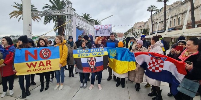 UKRAJINCI UZ PUNO OSJEĆAJA PORUČILI: 'Obranit ćemo se, nema predaje!'