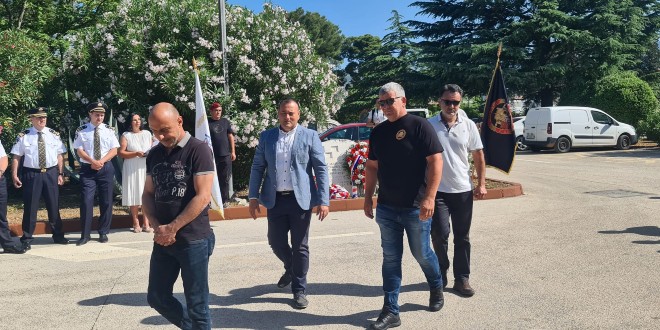 UZ PUNO OSJEĆAJA I DOSTOJANSTVA Obilježena godišnjica ustrojavanja 1.bojne legendarne 4.gardijske brigade 
