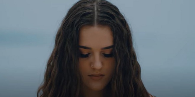 VIDEO Mlada splitska pjevačica Lorena predstavlja baladu 'Jedno bez drugoga'