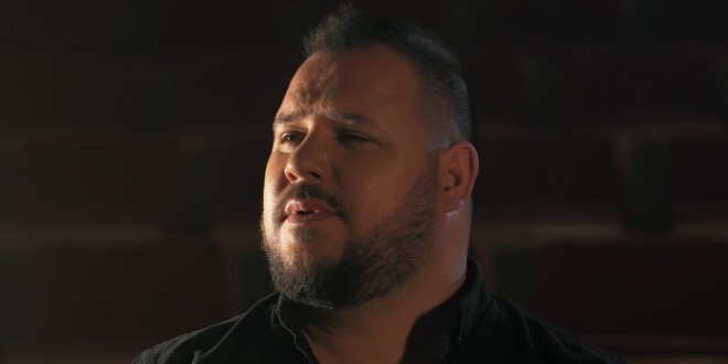 VIDEO Mate Grgat nakon nastupa na CMC festivalu otkrio spot za novi singl 'Ljubav i suze'