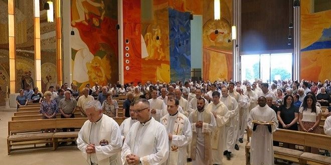 Svećeničko i đakonsko ređenje u Solinu: 'Budite oni koje će ljudi slušati'
