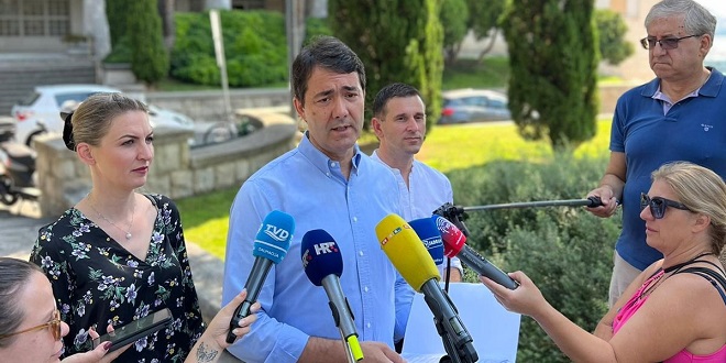 Đogaš optužio Puljka za kroničnu nesposobnost, izdvojio njegove 'laži i gluposti'