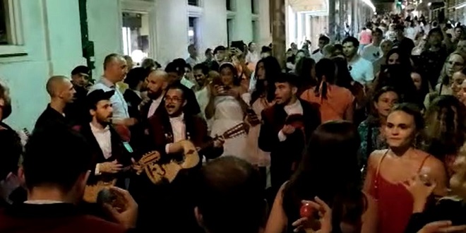PARTIBREJKER Gradonačelnik Splita pokvario zabavu Portugalcima, pogledajte video iz Marmontove