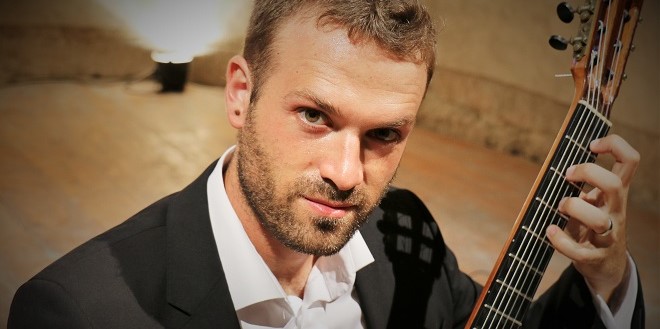 SPLITSKO LJETO 'Od baroka do moderne' - solistički recital gitarista Petra Čulića