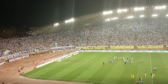 VIDEO: Torcida ispratila igrače Hajduka kao pobjednike!