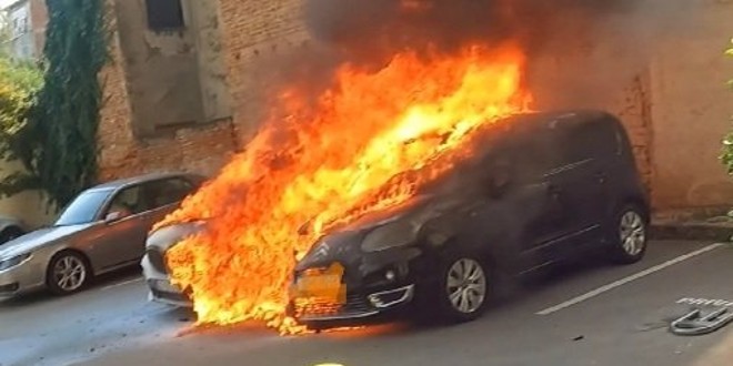 Zapalili auto poduzetniku, već su ga željeli raznijeti bombom