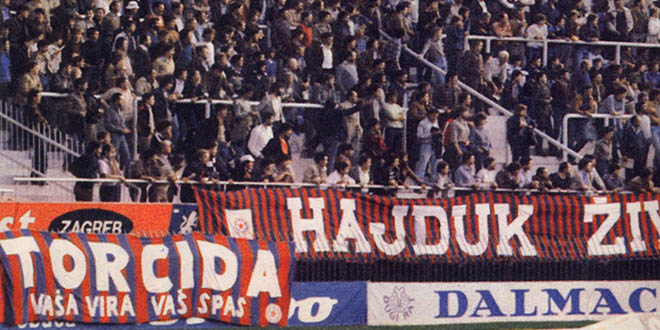 ZNATE LI KAKO JE NASTAO SLOGAN 'HAJDUK ŽIVI VJEČNO'? Prije 40 godina se taj transparent prvi put pojavio na Poljudu